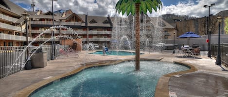 Een seizoensgebonden buitenzwembad