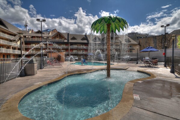 Seasonal outdoor pool