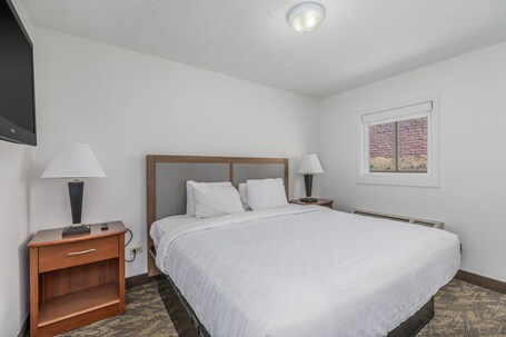 Crossroads Inn Suites - Image 74