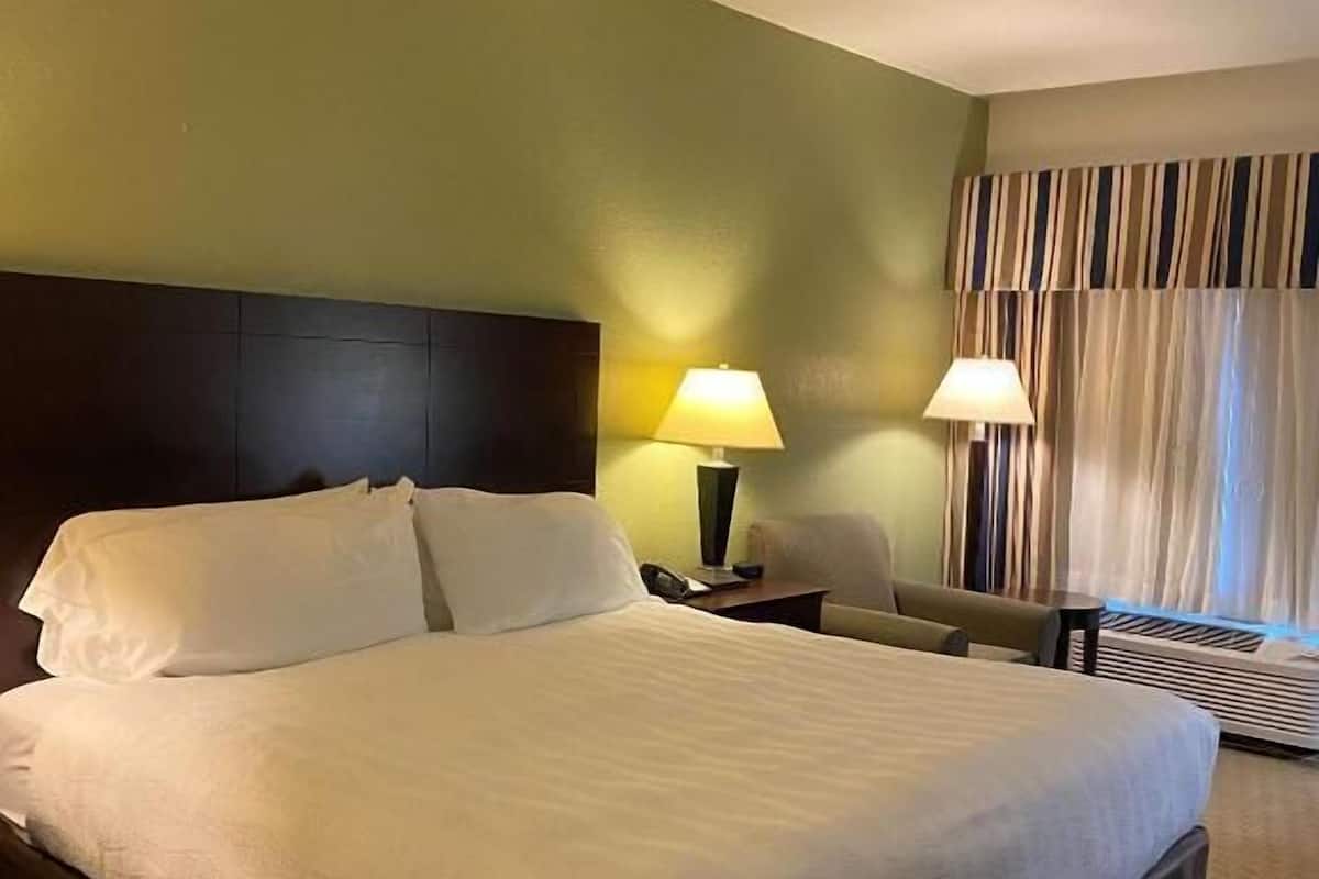 Ropa de cama de alta calidad y escritorio