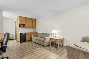 Studio Suite, 2 Double Beds, Non Smoking | Desk, blackout drapes, free cribs/infant beds, rollaway beds - Days Inn by Wyndham Valdosta I-75 (Valdosta)