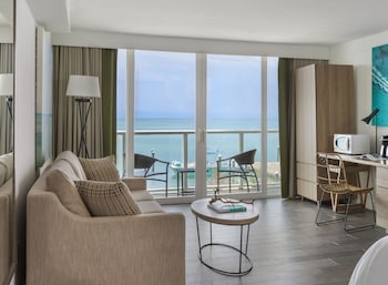 Room, 1 King Bed with Sofa bed, Oceanfront (Alligator Reef) | Beach/ocean view at Amara Cay Resort