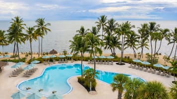 Outdoor pool, pool umbrellas, sun loungers