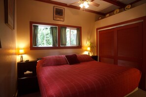 Basic Room (Volcano Hale) Shared bathroom | Premium bedding, individually decorated, individually furnished