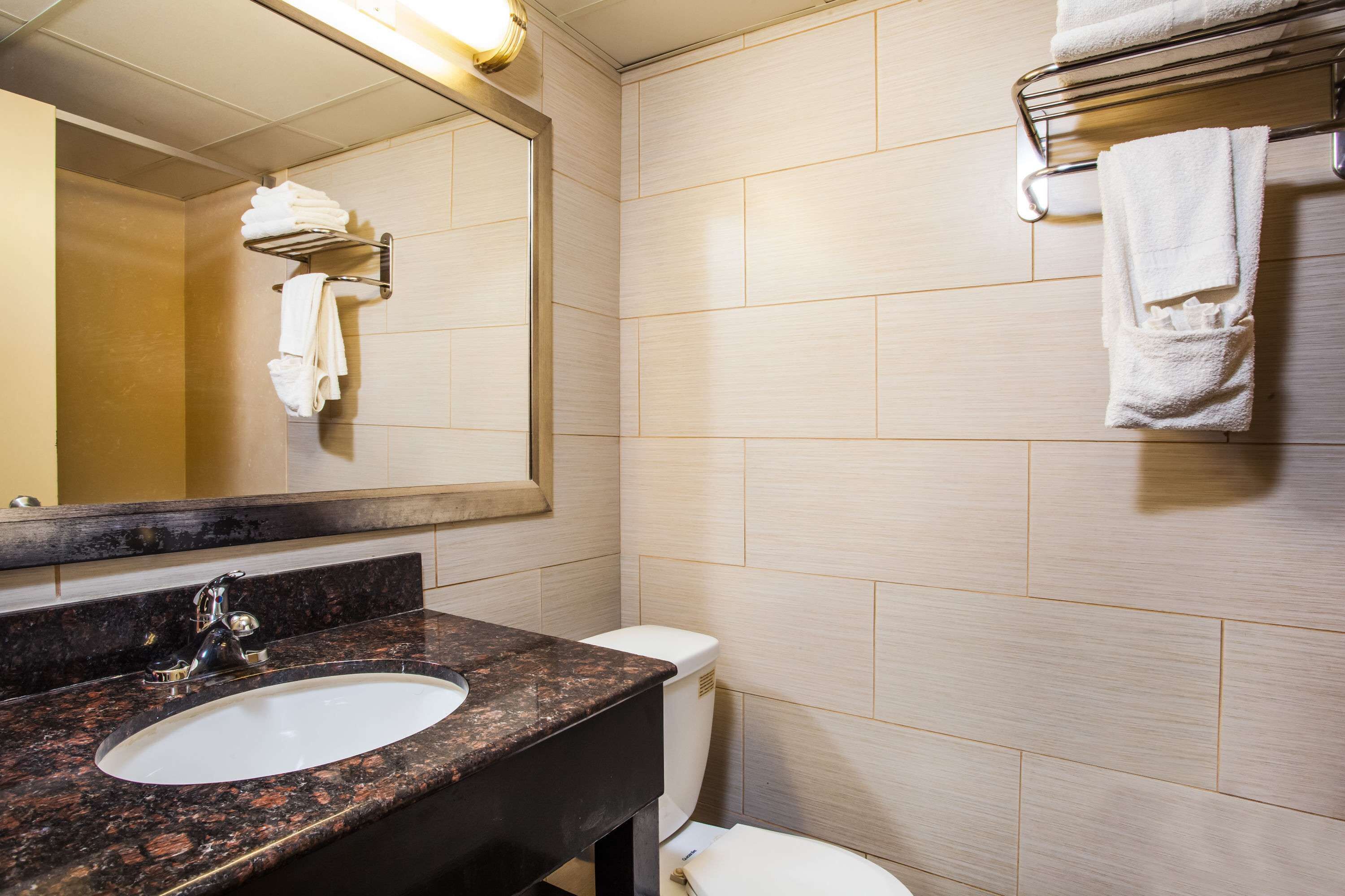 Hair dryer, towels