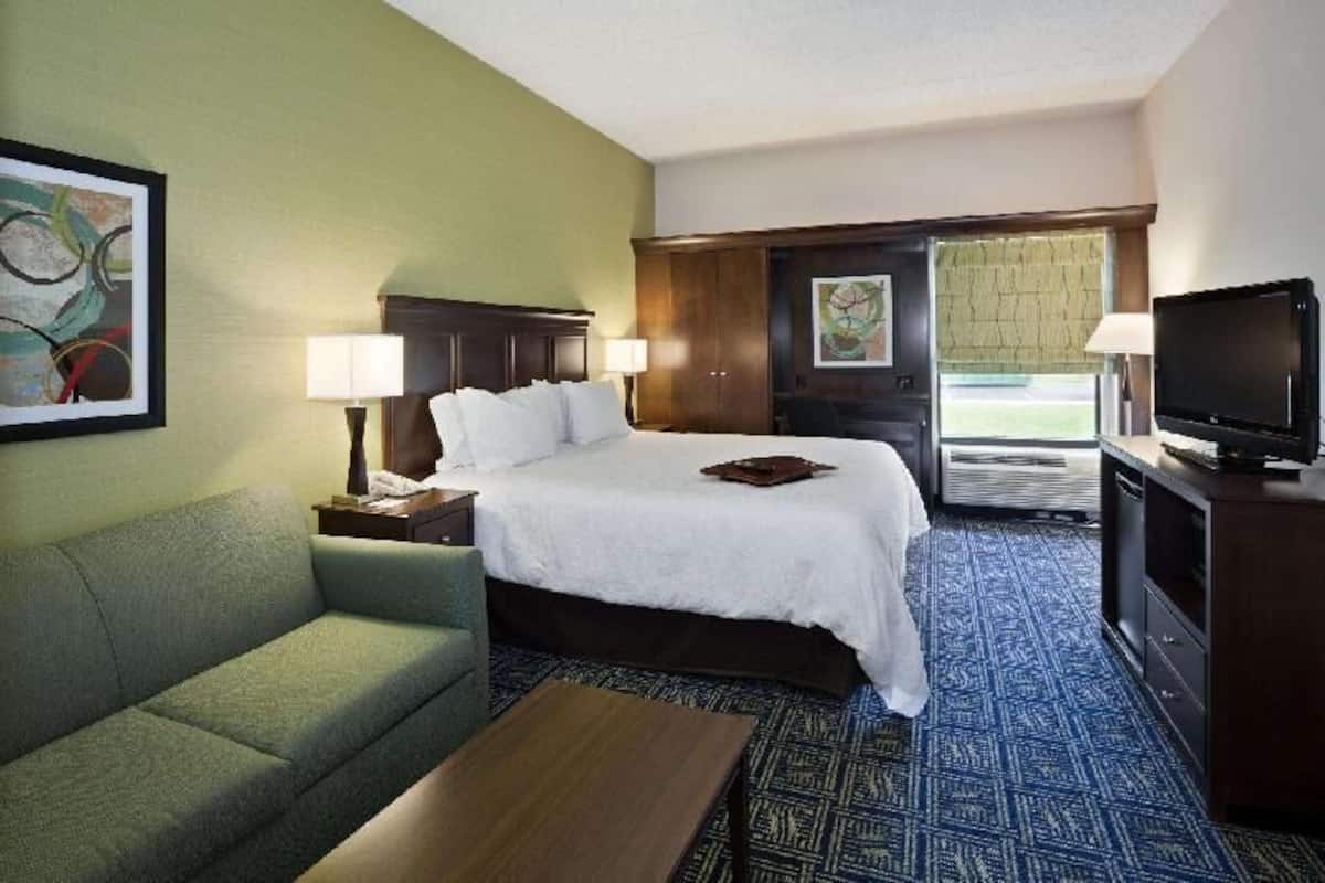 Iron/ironing board, free rollaway beds, free WiFi, bed sheets