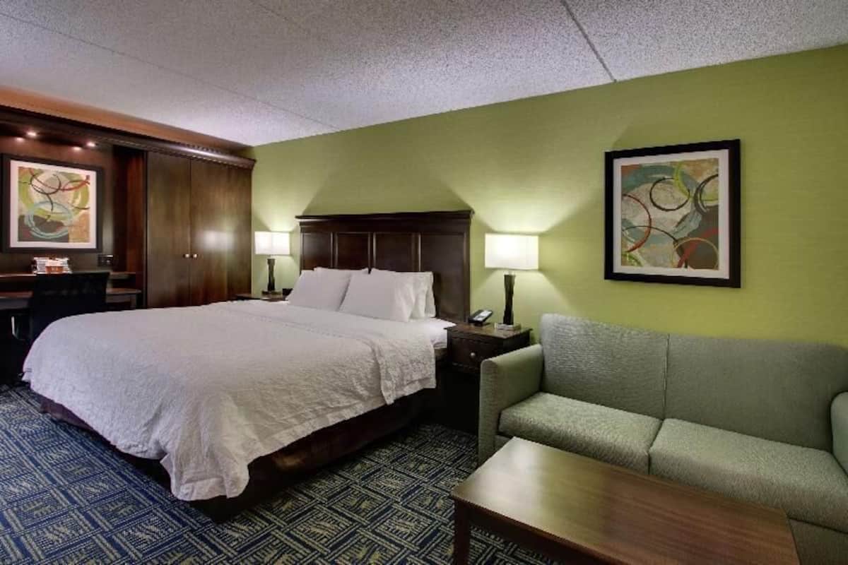 Iron/ironing board, free rollaway beds, free WiFi, bed sheets