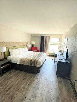 Room, 1 King Bed, Non Smoking