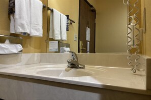 Room, 1 King Bed, Accessible | Bathroom | Combined shower/tub, deep soaking tub, hair dryer, towels
