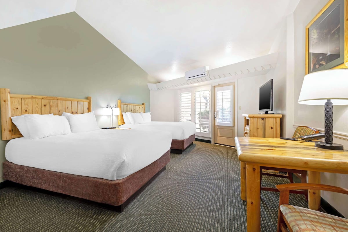 standard room, 2 queen beds, non smoking, refrigerator & microwave | desk, blackout curtains, iron/ironing board, wifi