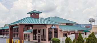 Days Inn by Wyndham Jackson