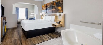 Days Inn by Wyndham Jackson