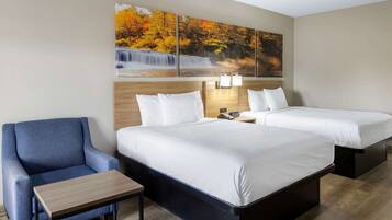 Rom – standard, 2 queensize-senger | Blendingsgardiner, strykejern/-brett og ekstrasenger (mot et tillegg)