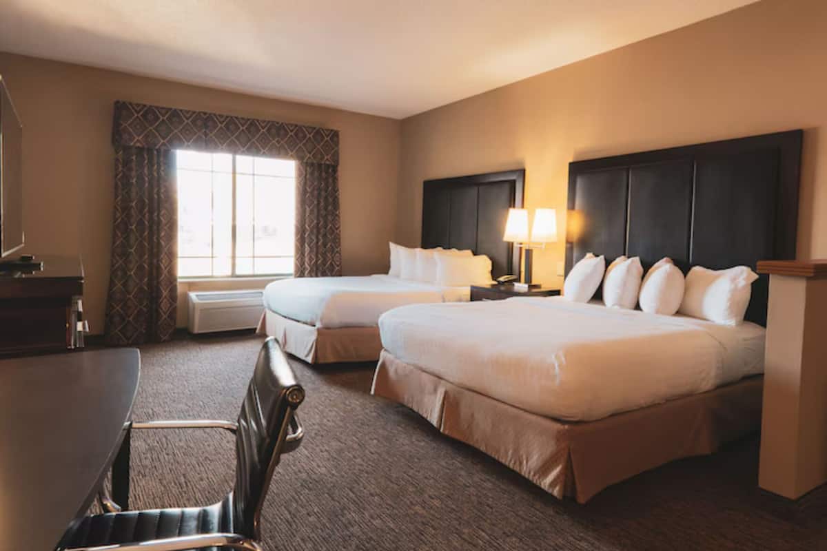 Skrivebord, skrivebord for bærbar PC og blendingsgardiner