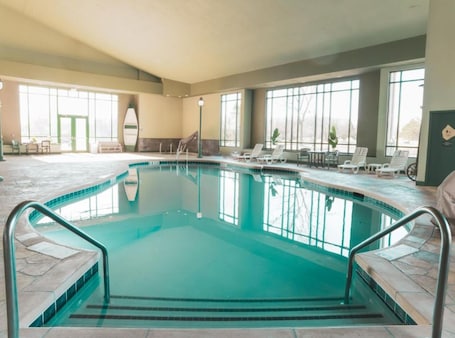 Indoor pool. Wildwood Lodge