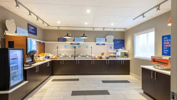 Bao gồm bữa sáng buffet hàng ngày