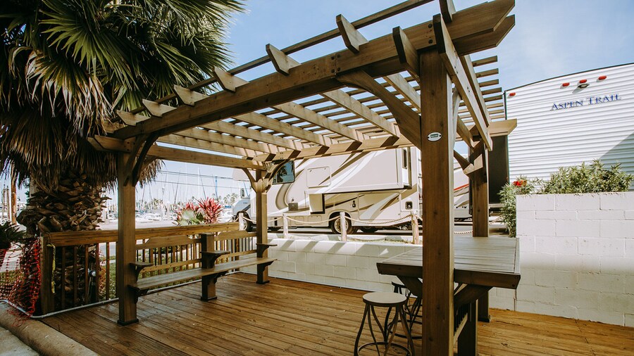 Scottish Inns and Suites - Near Kemah Boardwalk