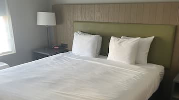 1 bedroom, desk, laptop workspace, blackout curtains