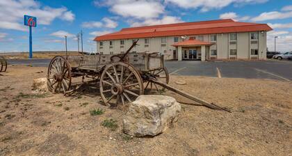 Motel 6 Moriarty, NM