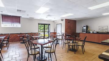 Free daily full breakfast