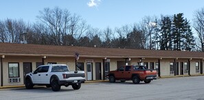 Aparcamiento sin asistencia gratuito