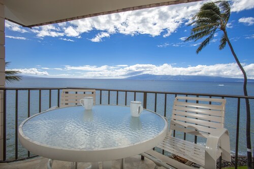 Kahana Reef - Maui Condo & Home