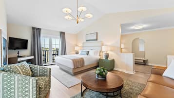 Kamer | Individueel gedecoreerd, een bureau, een strijkplank/strijkijzer