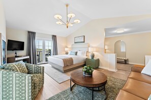 Signature Grand View King | 1 bedroom, individually decorated, desk, iron/ironing board