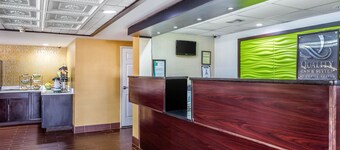 Quality Inn & Suites near Robins Air Force Base