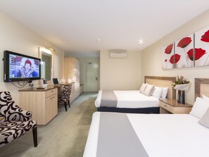 Superior Room, 2 Queen Beds | Individually decorated, individually furnished, desk, laptop workspace - ibis Styles Canberra (Narrabundah)