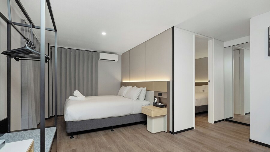 Madison Plaza Townsville