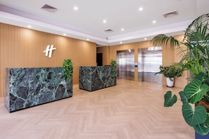 Interior - Holiday Inn Townsville by IHG (Townsville)