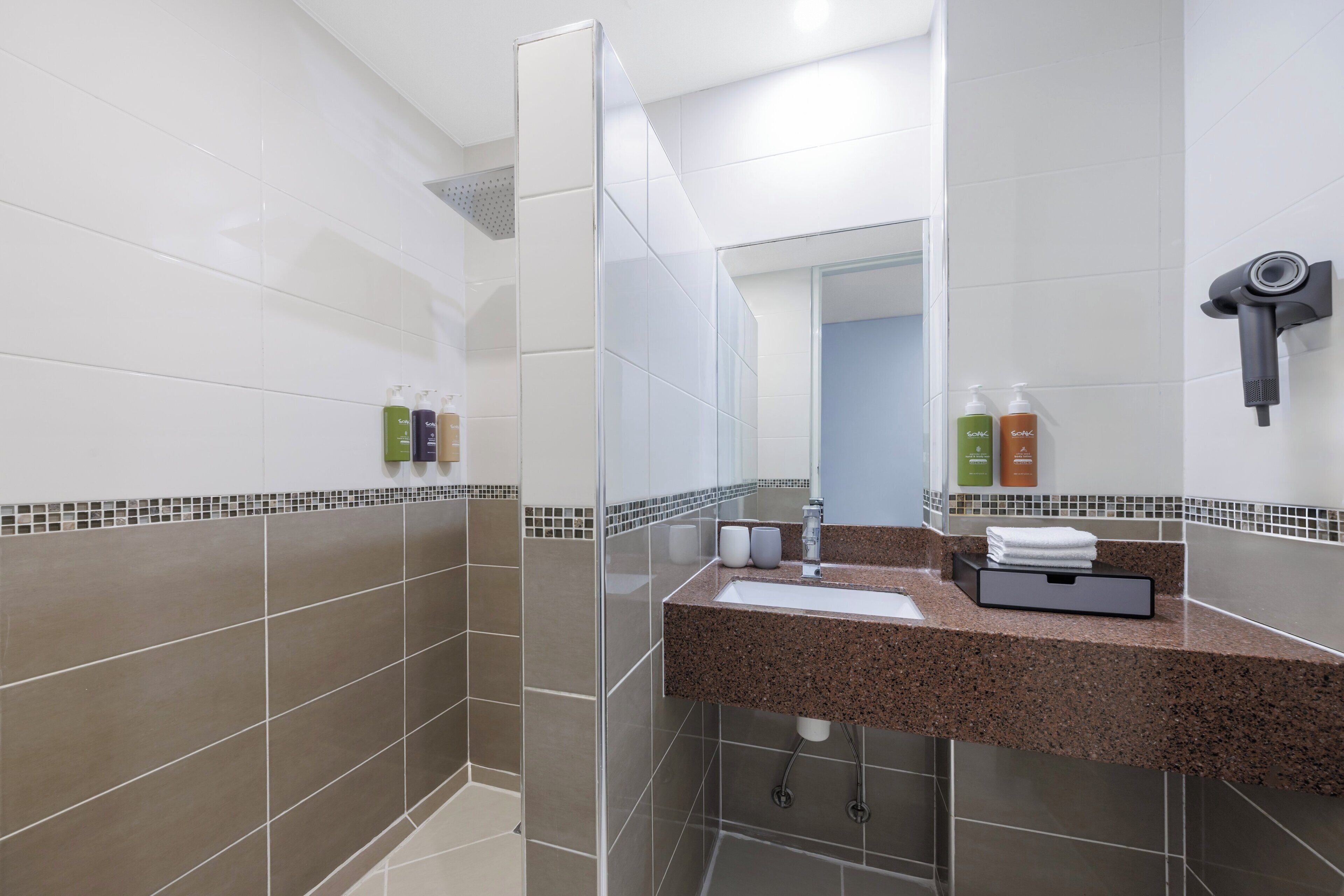 Photo - Holiday Inn Townsville by IHG