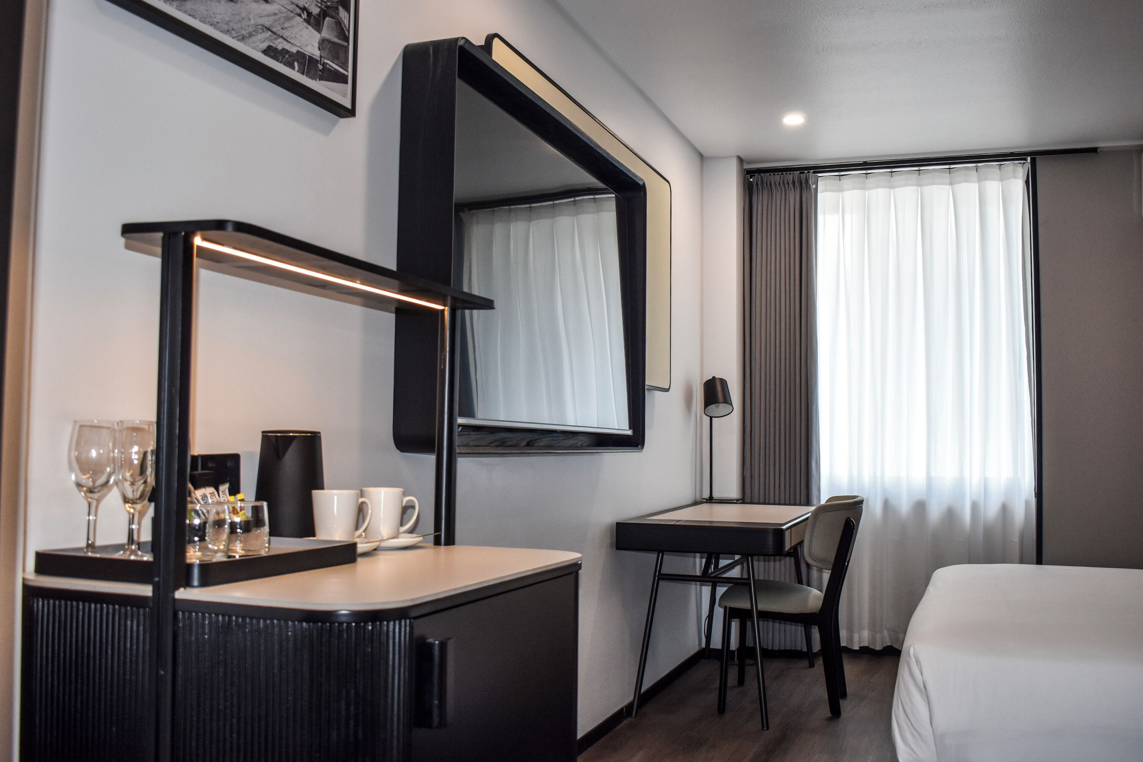 Rom – premium, 1 kingsize-seng | 1 soverom, skrivebord, strykejern/-brett og barnesenger