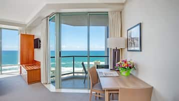 In-room safe, individually furnished, desk, iron/ironing board