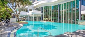 Mantra Legends Hotel