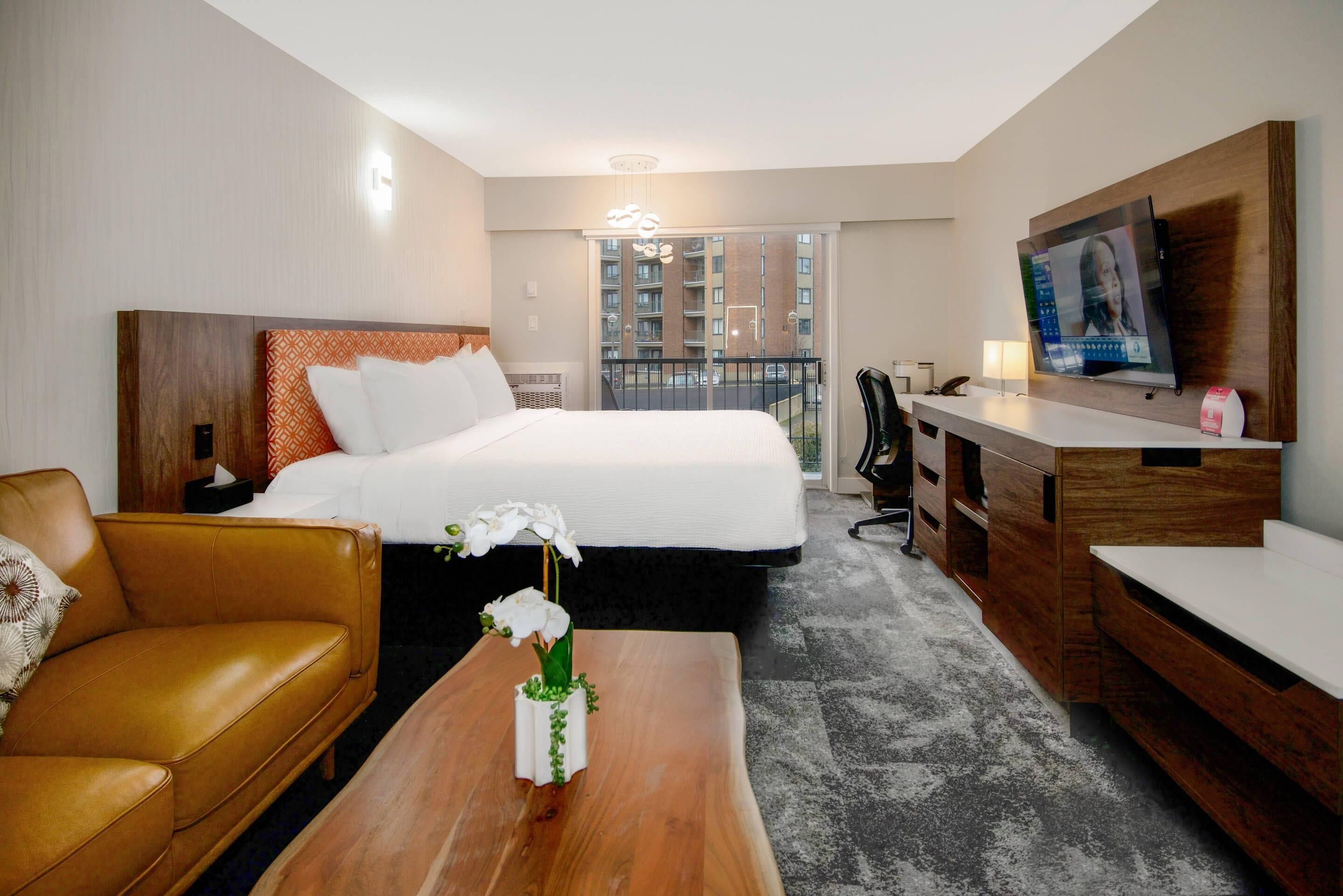 Standard Room, 1 King Bed, Non Smoking