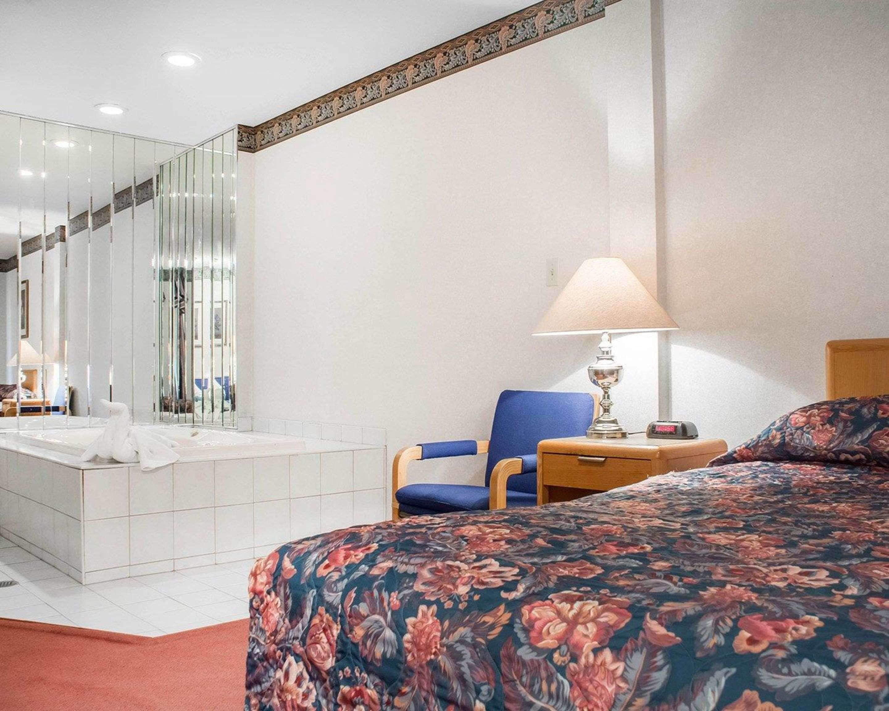 Desk, iron/ironing board, free cots/infant beds, rollaway beds