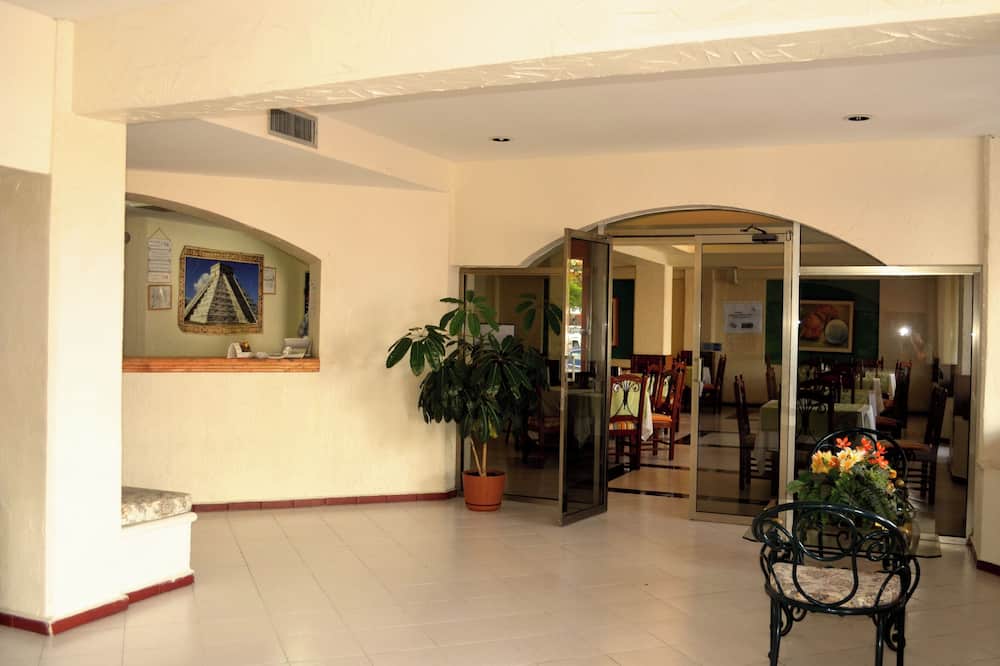 Hotel Batab