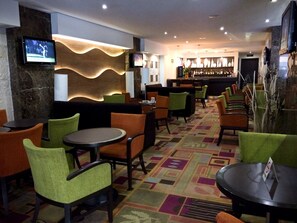 Bar (en la propiedad)