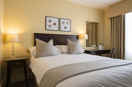 St George's Hotel - Image 43