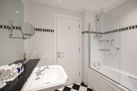 St George's Hotel - Image 54