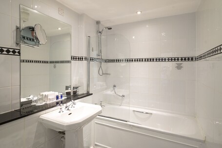 St George's Hotel - Image 30