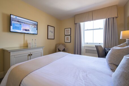St George's Hotel - Image 75