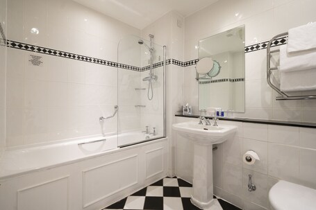 St George's Hotel - Image 32