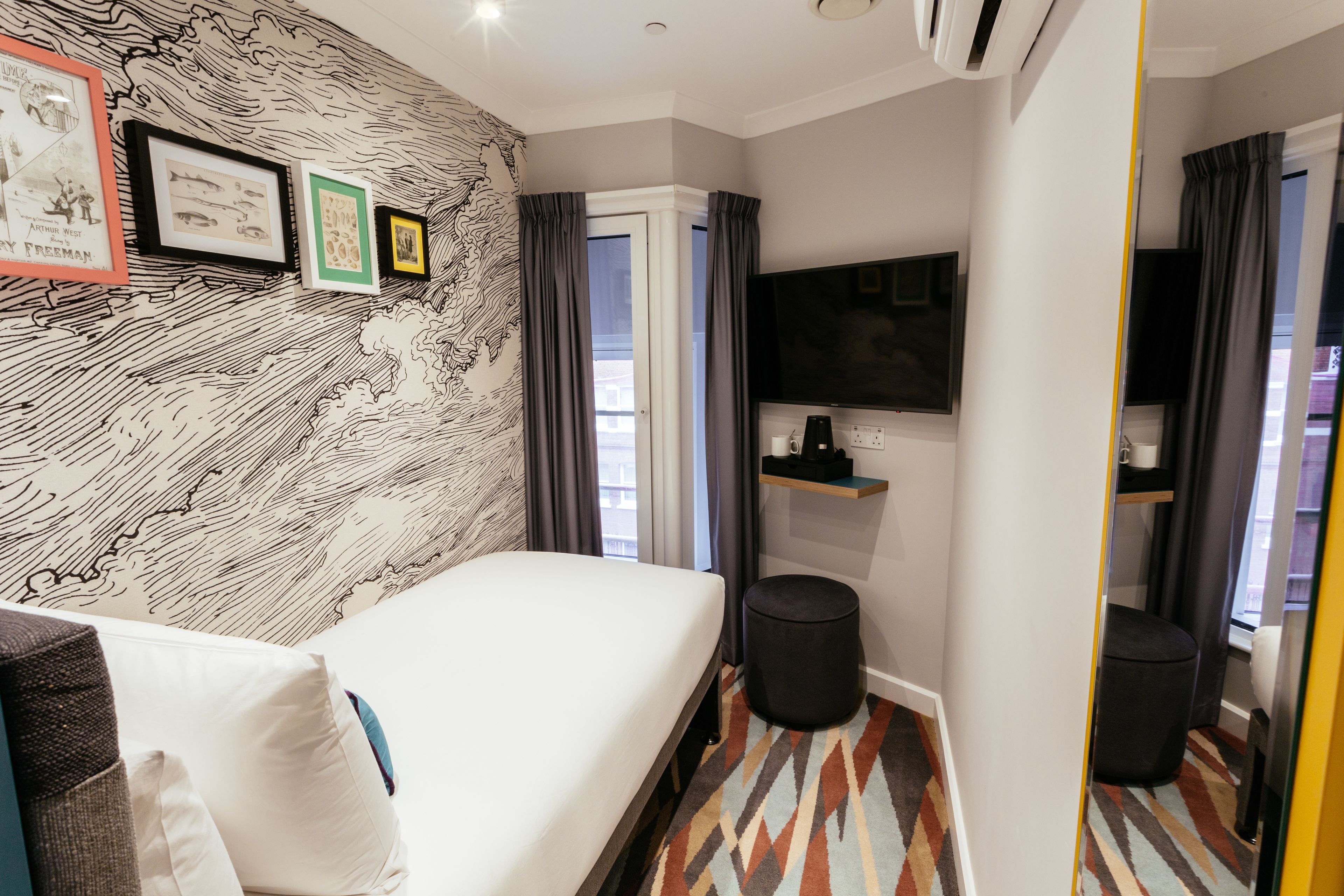 single room | 1 bedroom, in-room safe, soundproofing, iron/ironing board