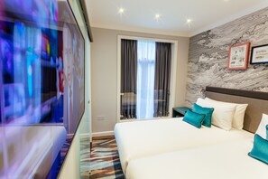 Caja de seguridad en la habitación y sistema de insonorización 