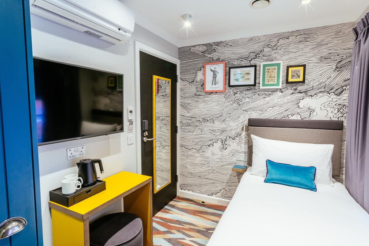 Single Room