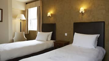 Desk, iron/ironing board, rollaway beds, free WiFi