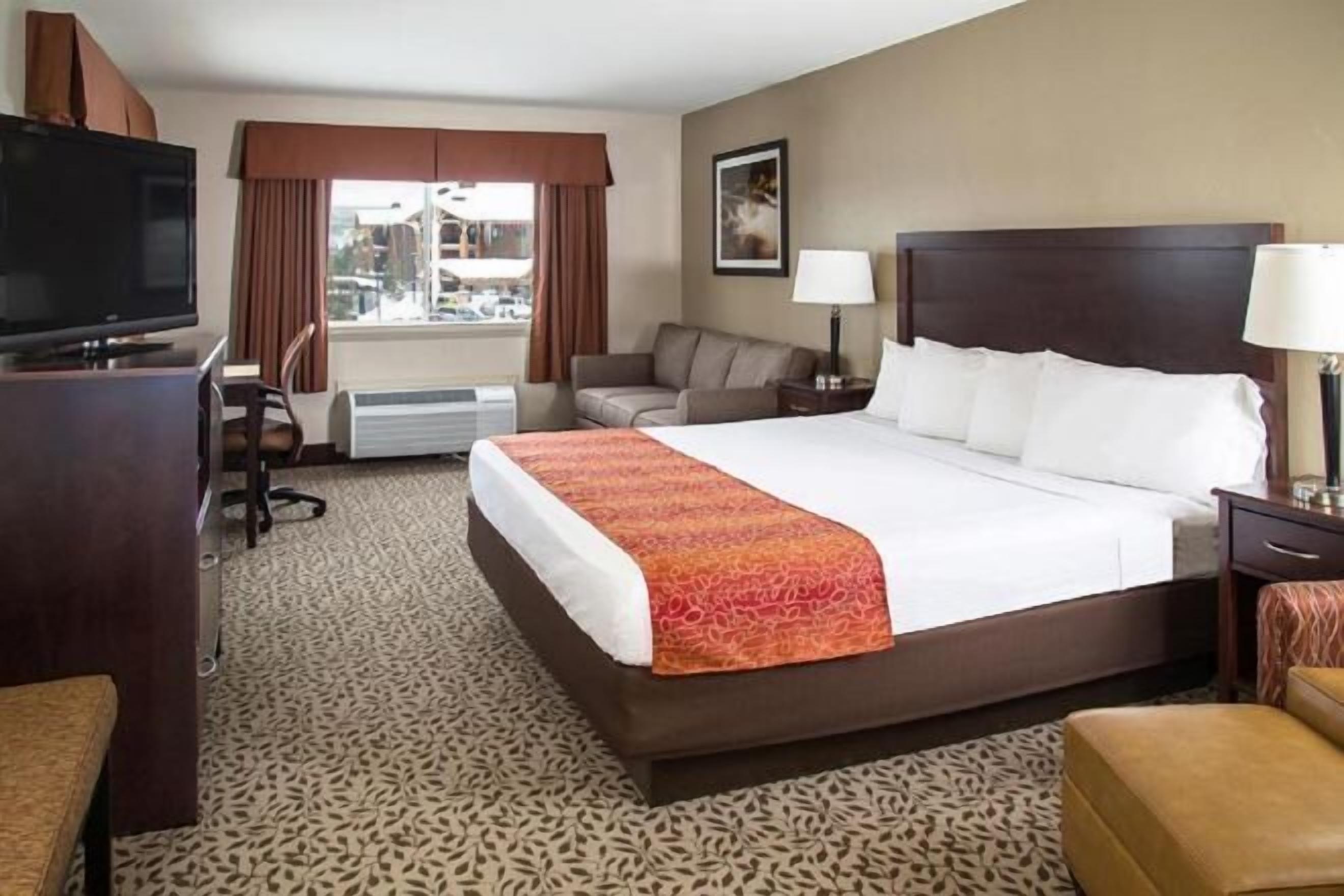 Schreibtisch, Bügeleisen/Bügelbrett, kostenloses WLAN, Bettwäsche